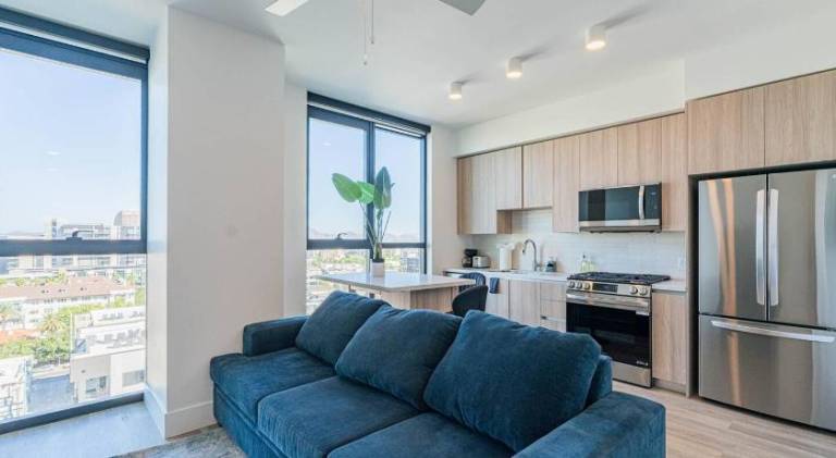 Apartment with BBQ & pool — photo 2