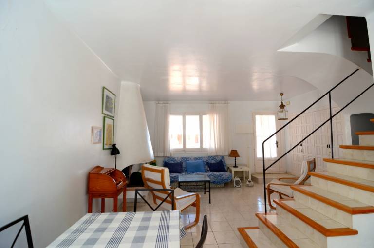 Lovely vacation home with patio & garden | Close to the beach | Pet-friendly — photo 5
