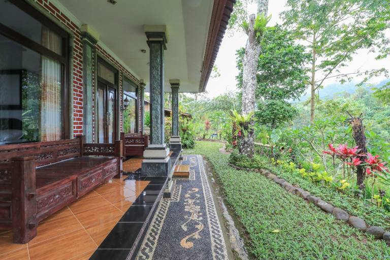 Mulia Garden Bungalows — photo 2