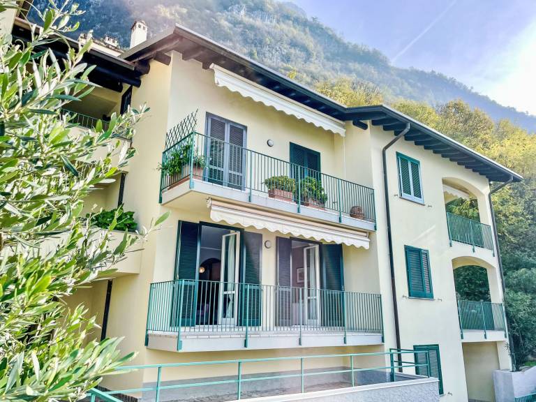 Casa  Esino Lario
