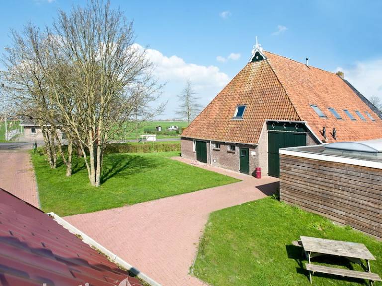 Ferienhaus in Heeg, Sneek f&uuml;r max. 48 Personen