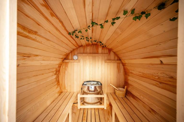 The Zen Den - Sauna Sleeps 15 King Bed - Health Amenities — photo 4