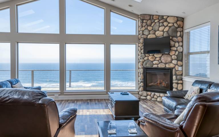 Casa  Lincoln City