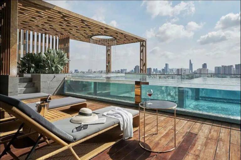 House with barbeque, pool & hot tub | Good for workation | Pet-friendly — photo 3