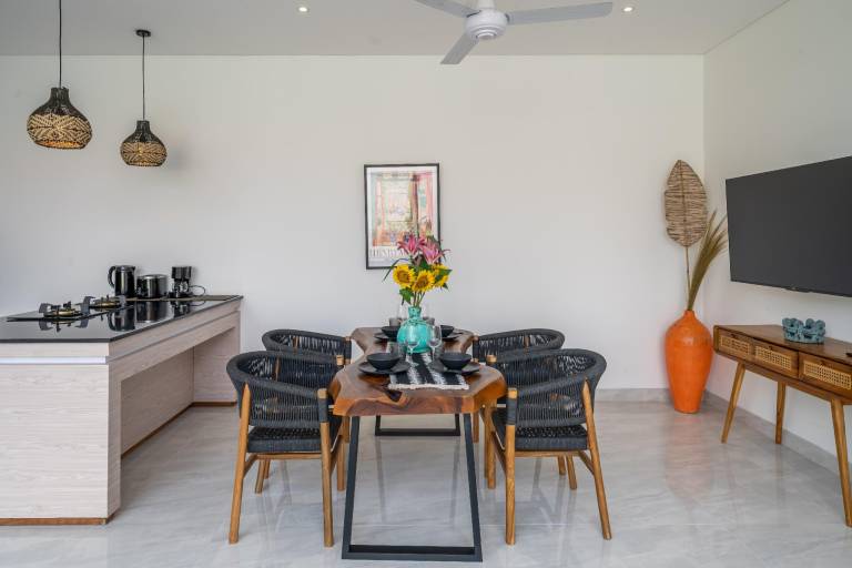 Family-oriented villa with terrace, barbeque & private pool | Good for workation | Dogs allowed — photo 3