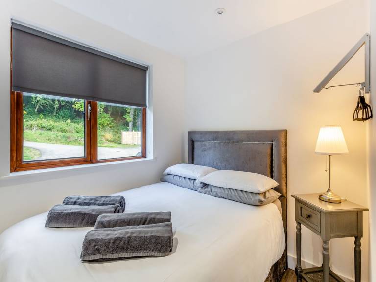 Waterside Lodge Six UK38264