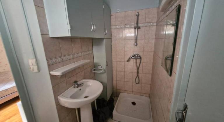 Apartment with 2 rooms for 6 persons — photo 4