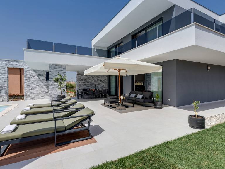 Villa with barbeque & heated pool | Sea view — photo 3
