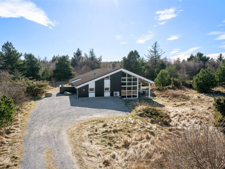 Ferienhaus in Hirtshals, Kjul Strand f&uuml;r max. 14 Personen