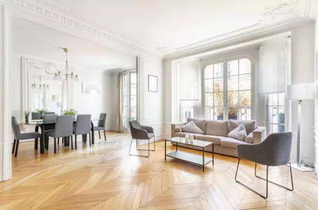 Pleasant holiday apartment | Close to Arc de Triomphe | Pets allowed — photo 3