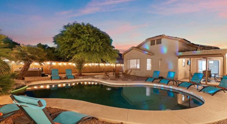 Villa with hot tub & pool — photo 3
