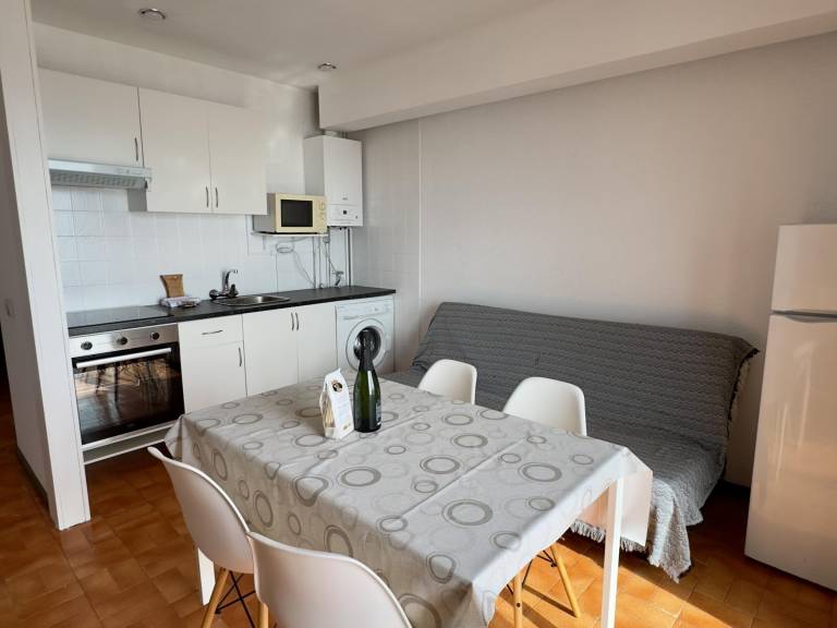 Rental apartment with 1 room for 4 persons — photo 5