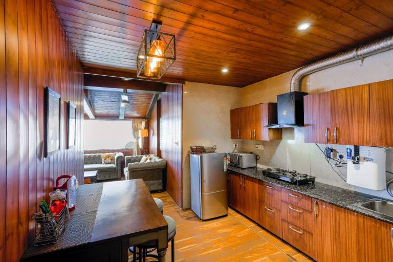 The Log House — photo 3