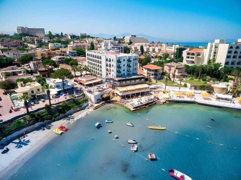 Marti Beach Hotel in Menderes