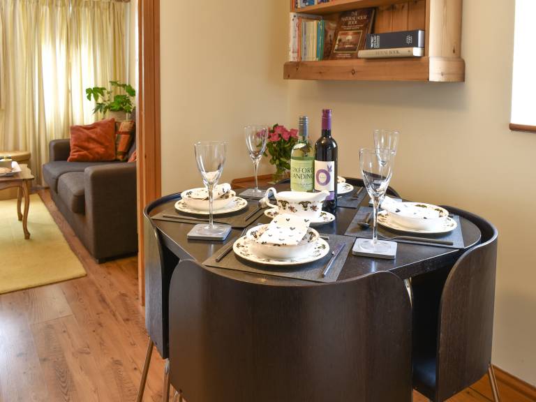 Hollyhock Cottage — photo 5