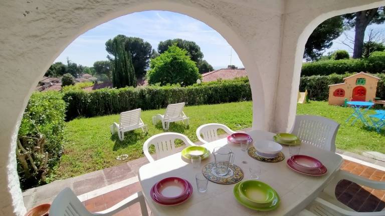 Holiday apartment with garden in Camerano