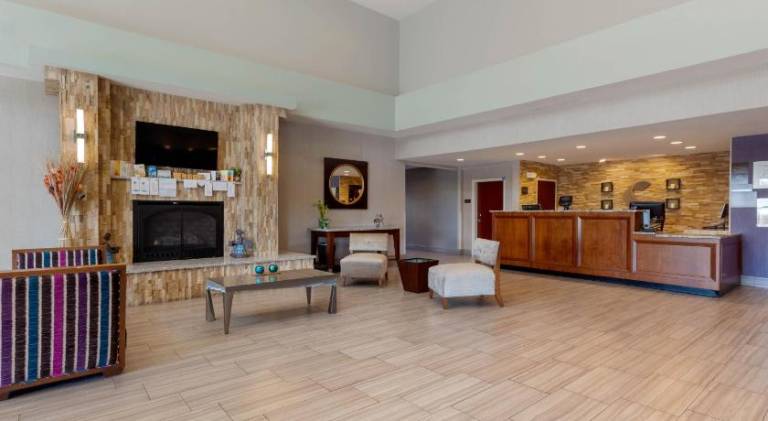 Comfort Suites Las Cruces I - 25 North — photo 2