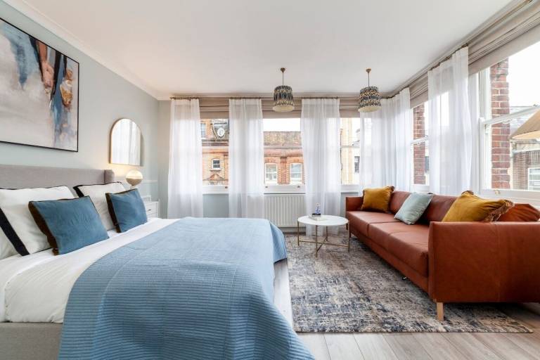 Apartment  Kings Cross