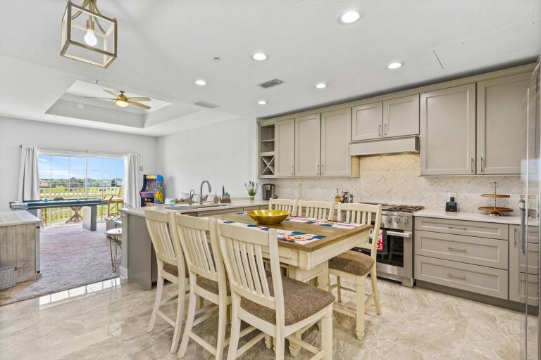 Lovely vacation home with terrace | Perfect for remote work | Pets allowed — photo 3