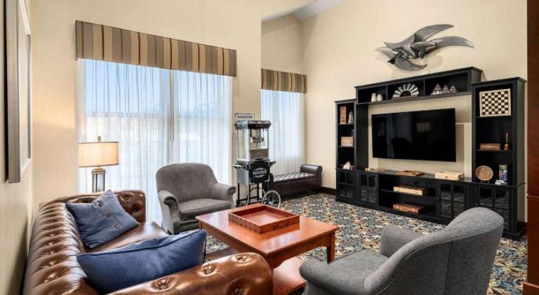 Staybridge Suites Everett - Paine Field By IHG — photo 3