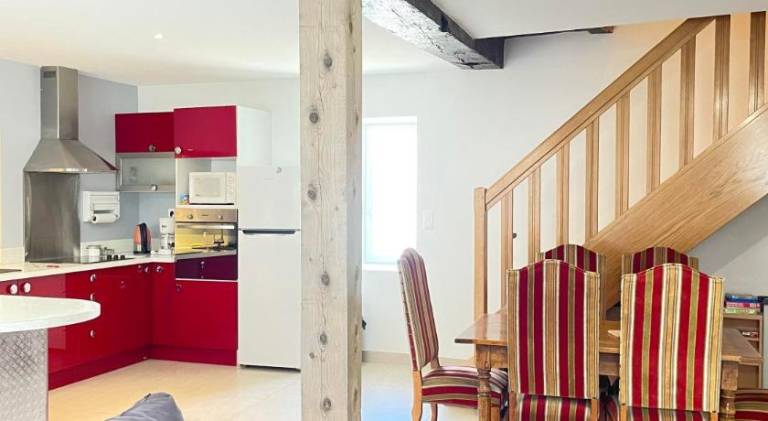 Vacation home with 2 rooms for 4 persons in Dijon