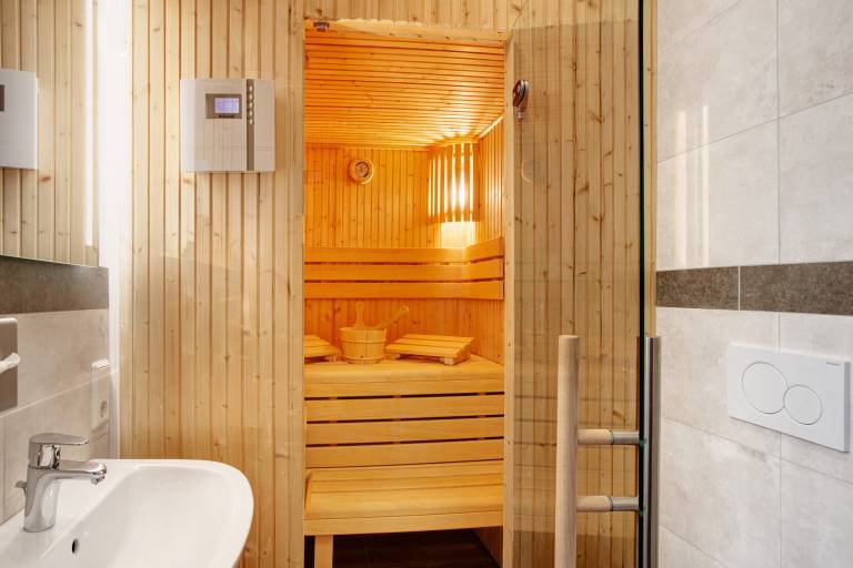 Holiday Home "Bergchalet 20" with Sauna, Lake View and Private Terrace — photo 2