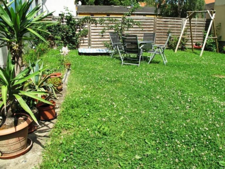 Holiday apartment with garden & barbecue — photo 2