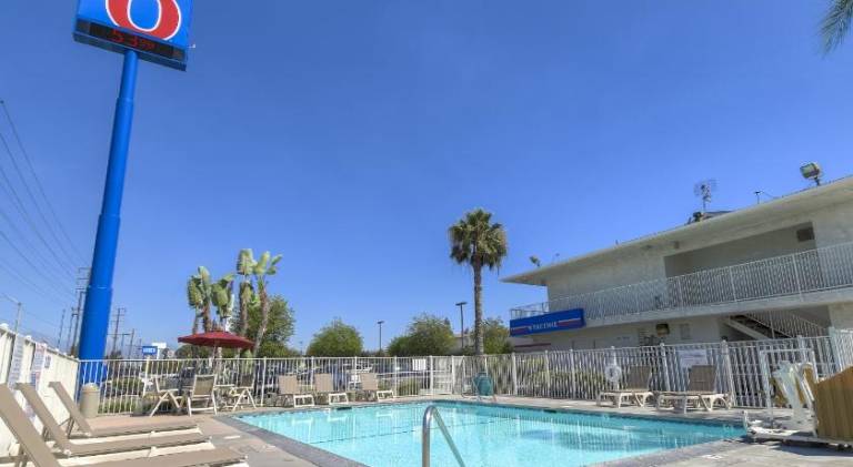 Motel 6 San Bernardino, CA - South — photo 4