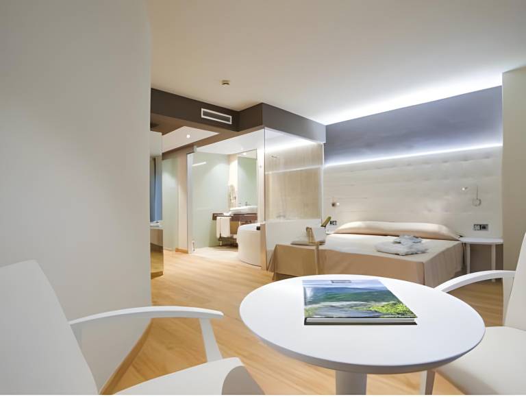 Hotel Longoria Plaza by Pandora Hoteles — photo 2