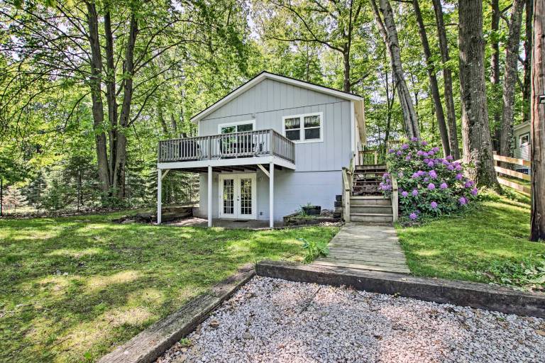 Cottage  Hamlin Lake