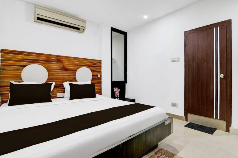 Super Collection O Minto Park Formerly Hotel Gardenia