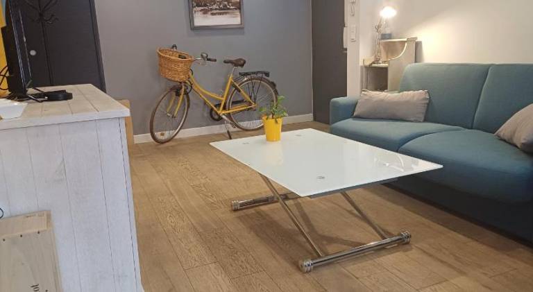 Apartment with 2 rooms for 6 persons in Tinqueux