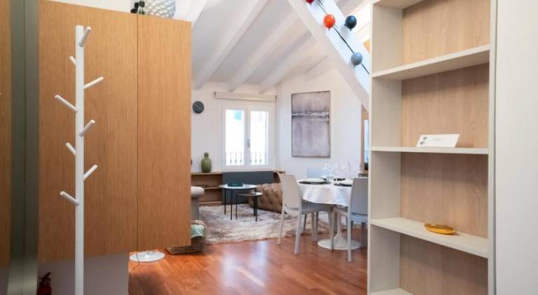 Wonderful apartment | Next to the beach | Pet-friendly in Desenzano del Garda