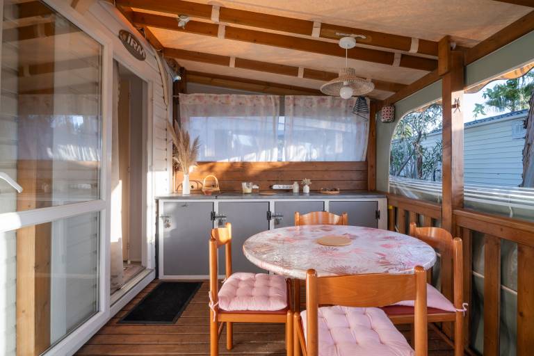 Mobile Home 'Chez Hervé' with Private Terrace and Air Conditioning — photo 3