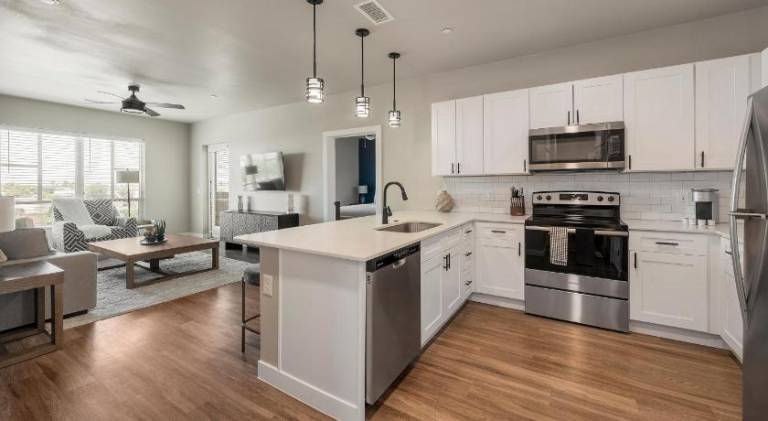 Landing Apartments at Ballpark Village - Goodyear — photo 4