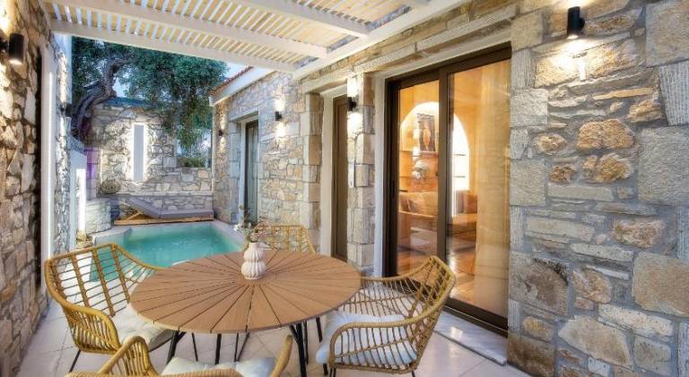 Vacation home with patio, barbecue & garden — photo 2