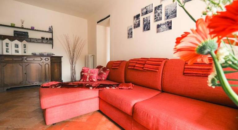 Rental apartment with yard & grill — photo 3
