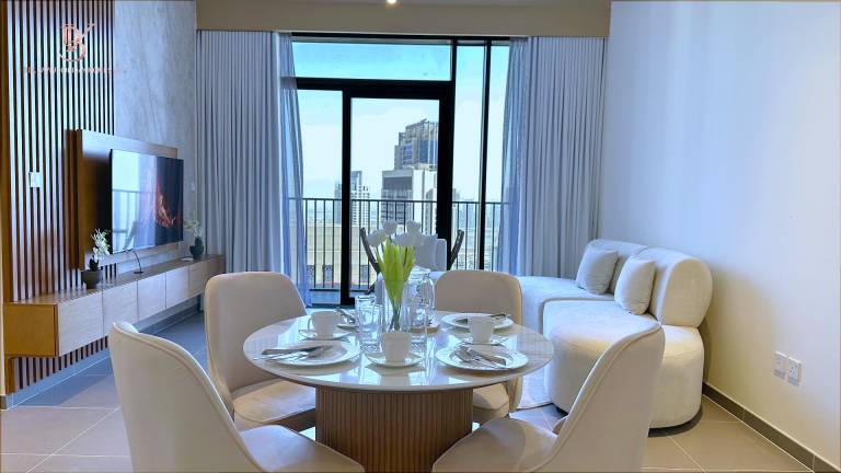 Fully equipped charming vacation home with patio, pool & BBQ | Pets allowed in Dubai