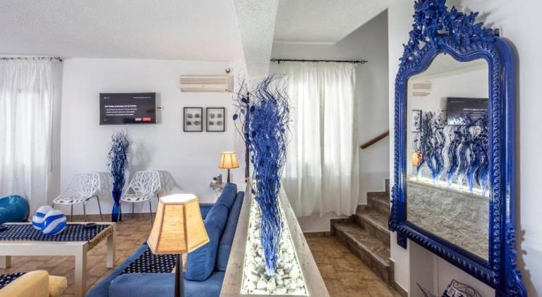 Milos Inn — photo 2
