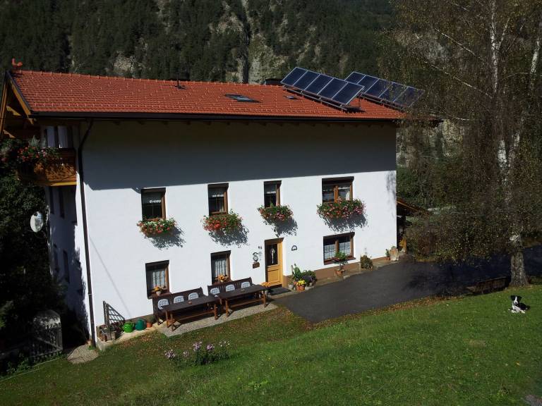 Longère Gemeinde Ried im Oberinntal