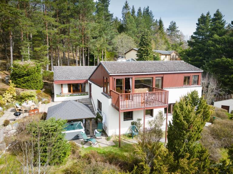 House  Carrbridge