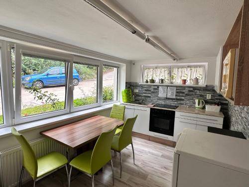 Nice holiday apartment with terrace, pool & yard | Pet-friendly — photo 3