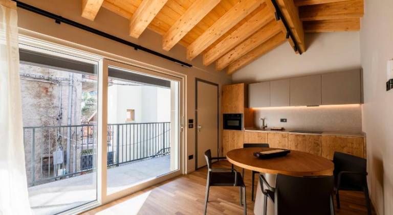 Apartment with terrace — photo 4
