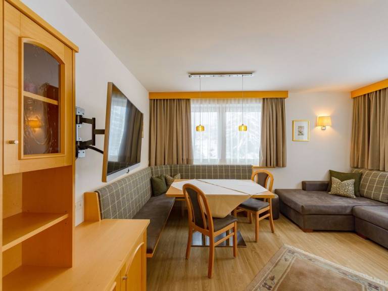 Ferienwohnung in Wolkenstein in Gröden für max. 5 Gäste Ferienwohnung in Wolkenstein in Gröden für max. 5 Gäste