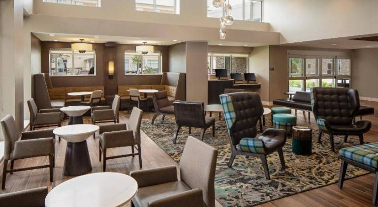 Residence Inn by Marriott Detroit Farmington Hills — photo 4