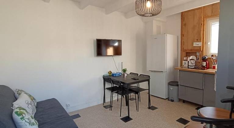 Vacation home with 1 room for 4 persons in Touques