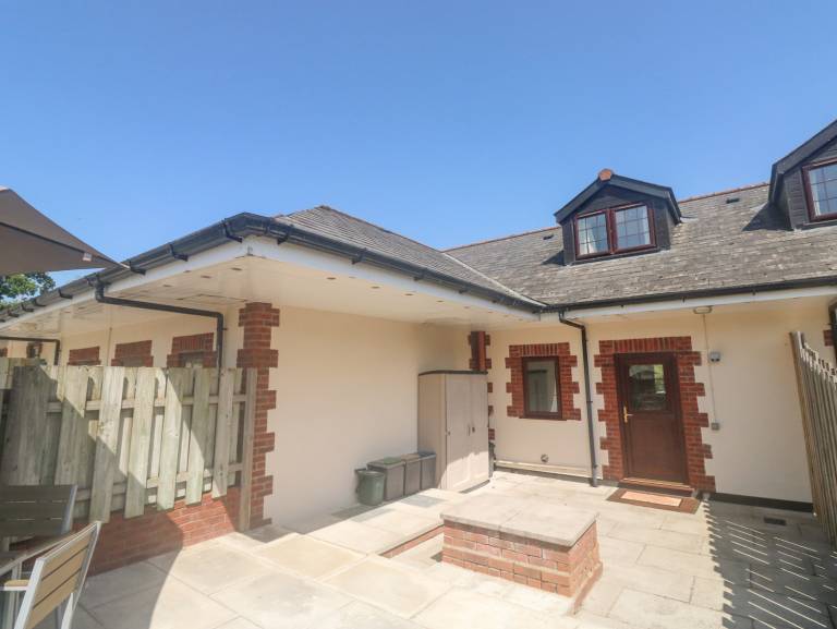 Cabin East Anstey