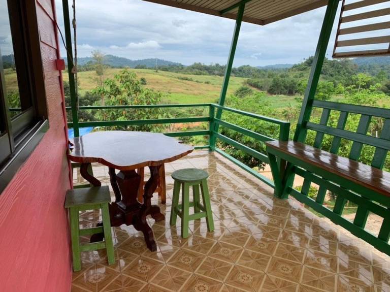 At Trin Khao Kho — photo 3