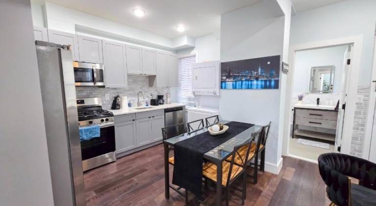 Holiday apartment with 2 rooms for 4 persons — photo 4
