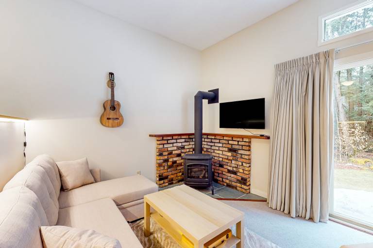 Studio flat  Waitsfield